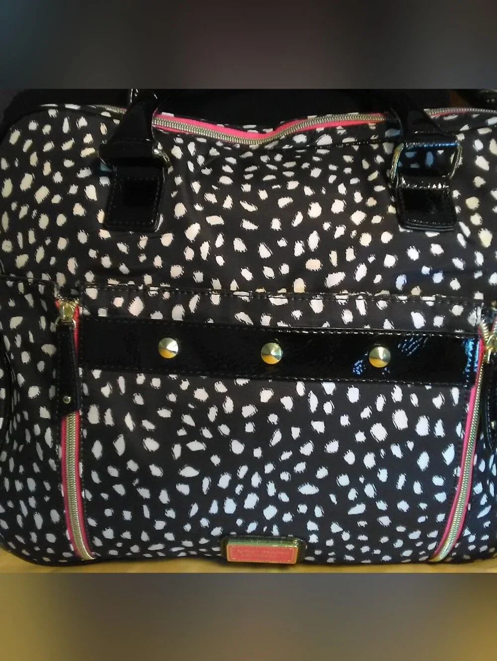 LK. NEW BETSEY JOHNSON LAPTOP BAG Black & White Spotted & PINK TRIM GRAFFITI